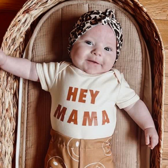 HEY MAMA Organic Baby Bodysuit